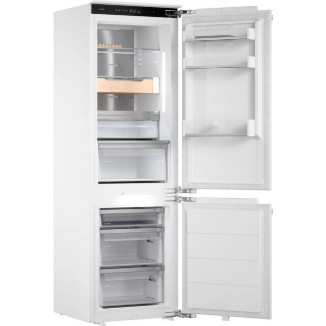 ASKO RBC576DNC1.UK 60/40 Integrated No Frost Fridge Freezer