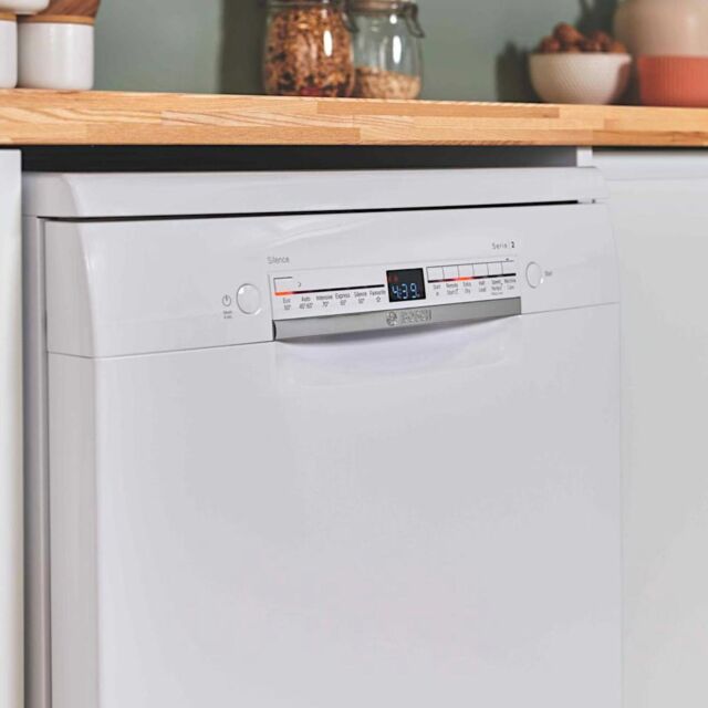 Bosch SMS2HVW67G 14 Place Dishwasher