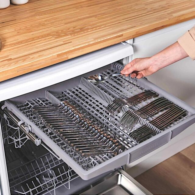 Bosch SMS2HVW67G 14 Place Dishwasher