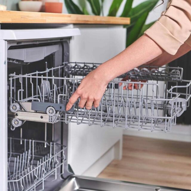 Bosch SMS2HVW67G 14 Place Dishwasher