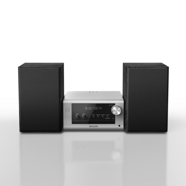 Panasonic SCPM702EBS CD Stereo System - Silver