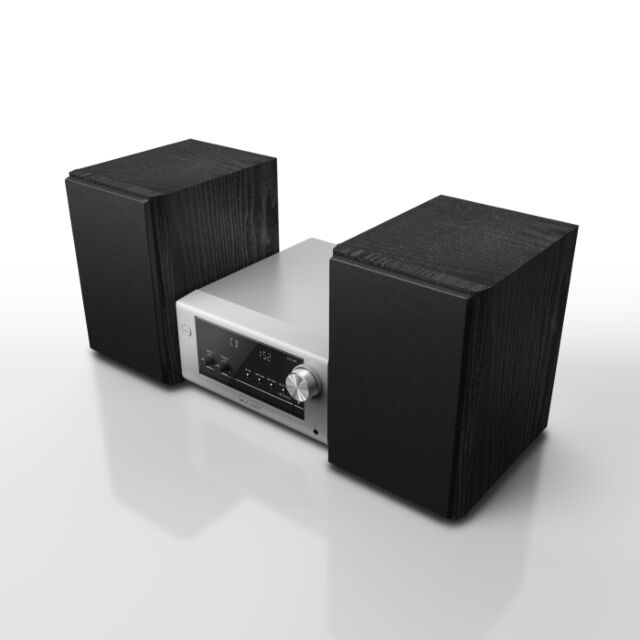 Panasonic SCPM702EBS CD Stereo System - Silver